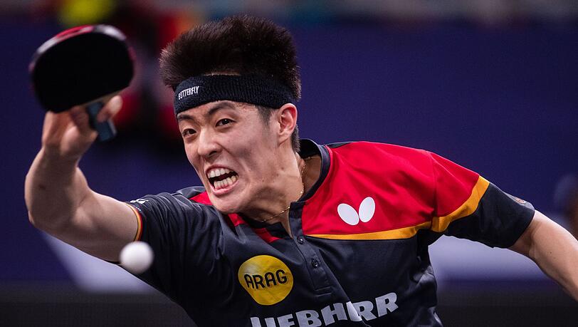 Dang Qiu (Deutschland) spielt gegen Falck (Schweden).