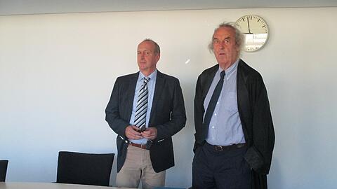 Vor der Verhandlung: Hubert Haderthauer (l.) und sein Anwalt Gerd Tersteegen.