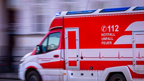 Nach dem Badeunfall zweier Schwestern laufen die Ermittlungen. (Symbolbild)
