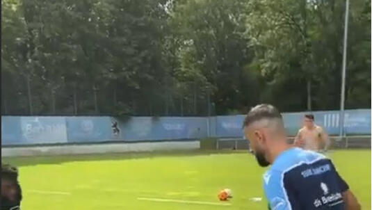 Efkan Bekiroglu im Training an der Grünwalder Straße.