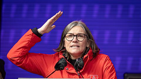 IG-Metall-Chefin Benner verlangt von den Betrieben Investitionen. (Archivbild)