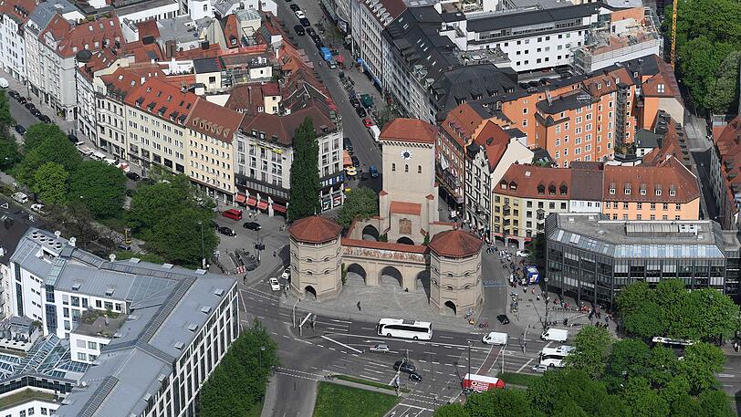 Mittelalterlicher Rest: das Isartor im Osten der Altstadt.