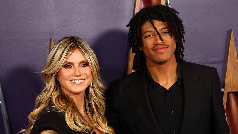 Henry Samuel tritt in die Fu&szlig;stapfen seiner Mutter Heidi Klum.