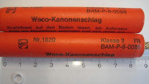 Legale Silvesterkracher erkennt man an der CE-Zertifizierung und der BAM-Zulassung. Legale Silvesterkracher erkennt man an der CE-Zertifizierung und der BAM-Zulassung.