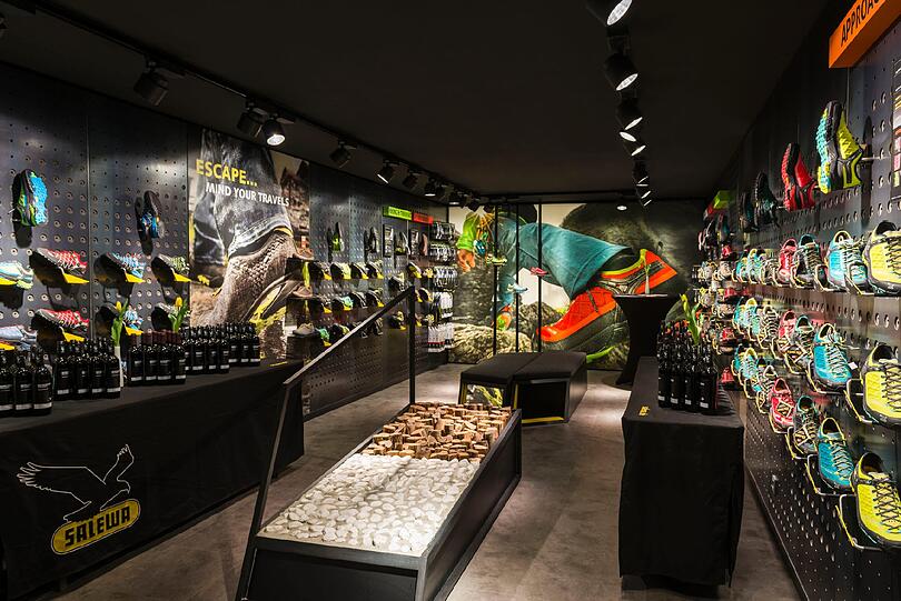 Die SALEWA World im Tal 21.