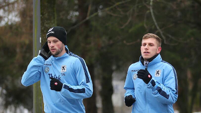 Kraftraum und Lauftraining anstelle von "echtem" Fußballtraining auf dem Rasen: Neu-Löwe Maximilian Beister und Kollegen konnten am Sonntag nicht auf dem Platz trainieren. Kraftraum und Lauftraining anstelle von "echtem" Fußballtraining auf dem Rasen: Neu-Löwe Maximilian Beister und Kollegen konnten am Sonntag nicht auf dem Platz trainieren.