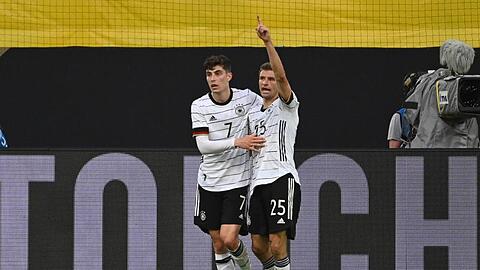Kai Havertz (l) und Thomas Müller ergänzten sich gut.