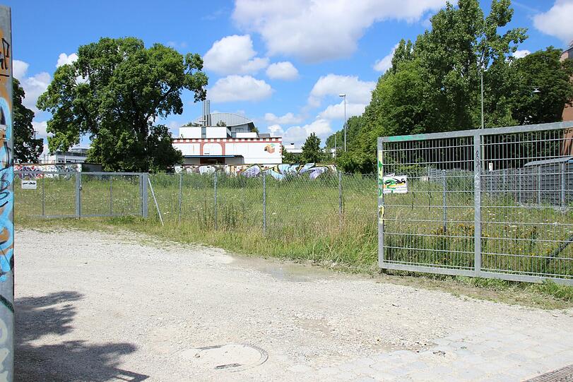Auf der Brache gegenüber vom Viehhof soll das neue Kulturzentrum für die Bezirke Isarvorstadt und Ludwigsvorstadt entstehen.