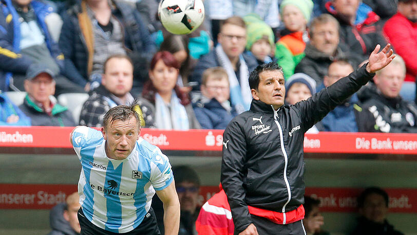 Kenan Kocak verteidigt Pereiras Auswechslung von Ivica Olic. "Gebt dem Trainer mehr Zeit", fordert der Trainer der Sandhausener.