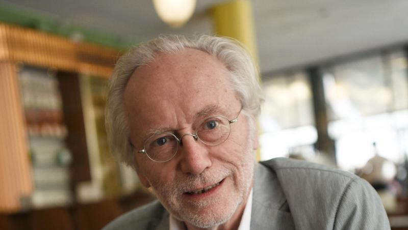 Ein halbes Leben für die "Lindenstraße": Joachim Hermann Luger. Ein halbes Leben für die "Lindenstraße": Joachim Hermann Luger.