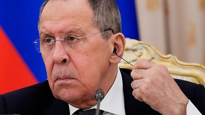 Russlands Außenminister Sergej Lawrow hat zu dem Fund einer Vielzahl von Leichen in der ukrainischen Ortschaft Butscha eine Pressekonferenz seines UN-Botschafters in New York angekündigt. (Archivbild)