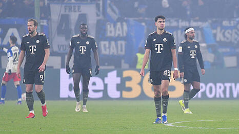 Der FC Bayern ist nach dem 2:2 gegen Hamburg entt&auml;uscht.