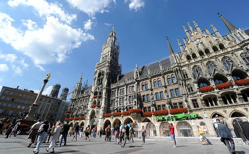 Im großen Sitzungssaal im Rathaus sollte am Mittwoch eigentlich über neue Referenten abgestimmt werden. Daraus wird nun aber nichts - vorerst.