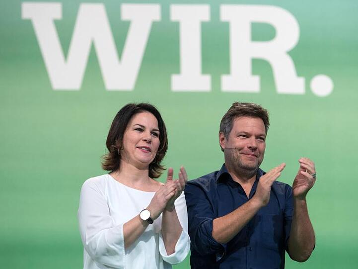 Annalena Baerbock und Robert Habeck, die Bundesvorsitzenden von Bündnis 90/Die Grünen. Ihre Partei hat einer aktuellen Umfrage zufolge ein ähnlich hohes Wählerpotential wie das der Union.