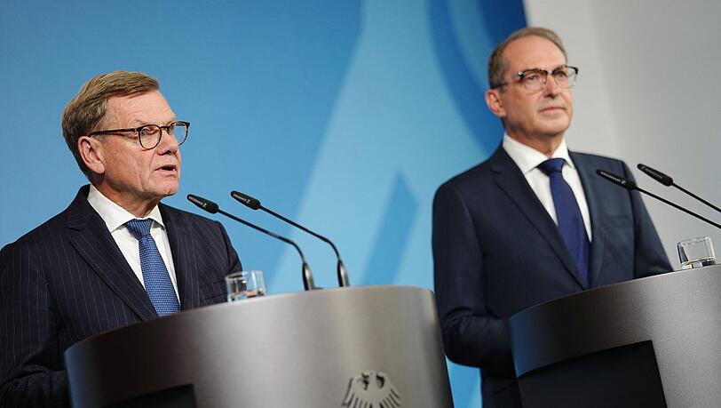 Außenminister Johann Wadephul (CDU) und Bundesinnenminister Alexander Dobrindt (CSU) sind sich sicher: Hinter dem gescheiterten Anschlag steckt Russland. Außenminister Johann Wadephul (CDU) und Bundesinnenminister Alexander Dobrindt (CSU) sind sich sicher: Hinter dem gescheiterten Anschlag steckt Russland.