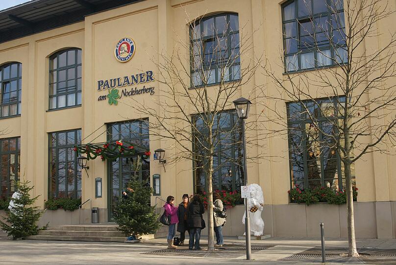 Die traditionsreiche Paulaner-Brauerei auf dem Nockherberg macht dicht. Das Unternehmen will anstatt dessen nach Langwied ziehen. Das dauert aber noch ein bisschen: 2018 soll dort erst zu bauen begonnen werden.