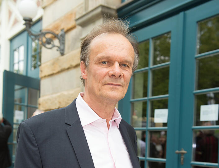 Schauspieler Edgar Selge kommt zur Er&ouml;ffnung der Bayreuther Festspiele (2016).