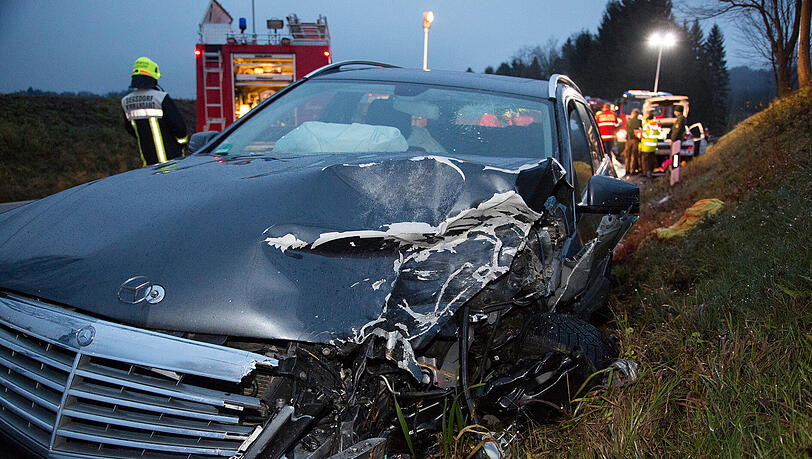 Die Bilder vom Unfallort. Die Bilder vom Unfallort.