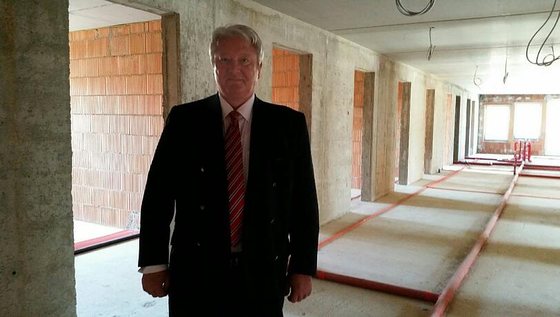 Kurt Perlinger ist zuversichtlich, dass der Neubau bald fertig wird. Kurt Perlinger ist zuversichtlich, dass der Neubau bald fertig wird.