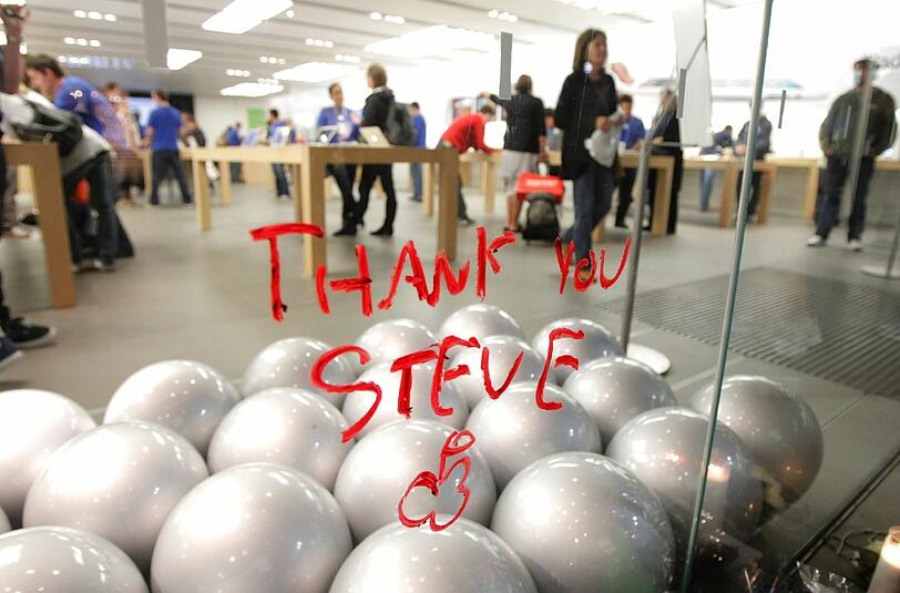 Bilder: So trauert die Welt um Visionär Steve Jobs