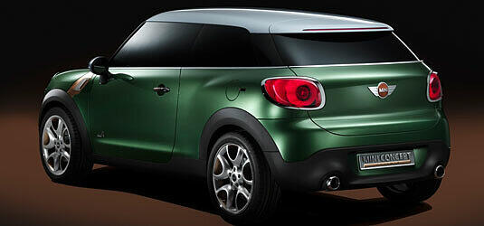 Die Paceman-Studie von Mini: Das Dach ist etwas flacher als beim Countryman, das Heck sportlich-flott schräg angeschnitten.