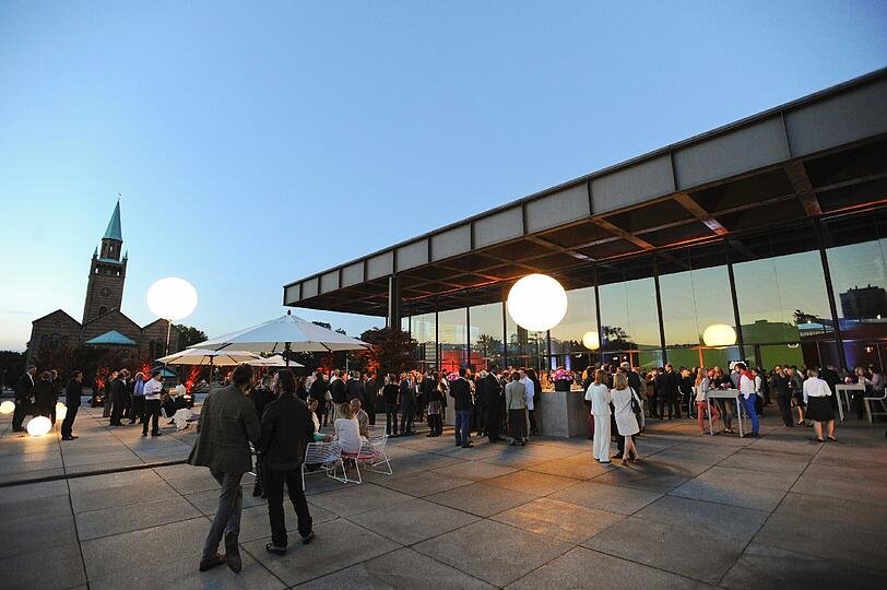 Burda-Sommerfest in der Neuen Nationalgalerie in Berlin