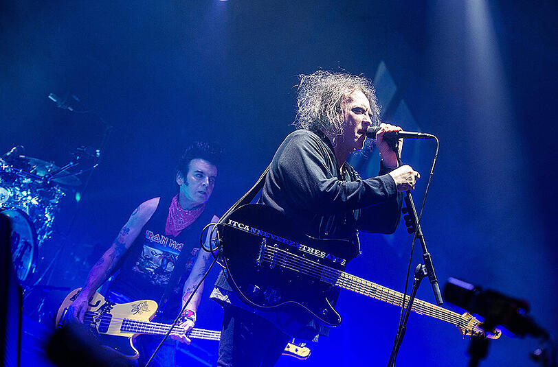 Spielten am Montagabend in der Münchner Olympiahalle: The Cure. (Archivbild)
