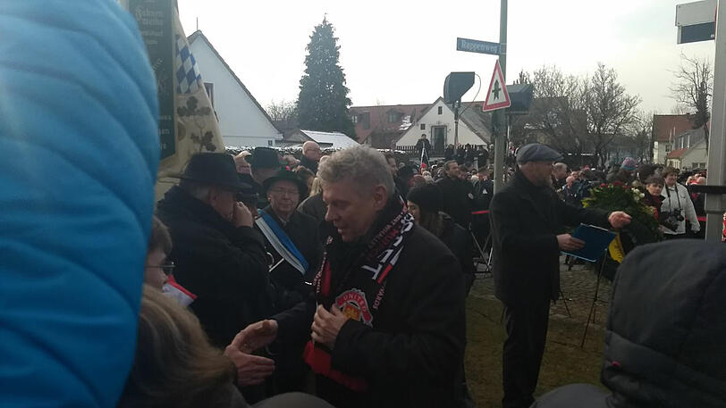 Münchens Oberbürgermeister Dieter Reiter am Manchesterplatz.