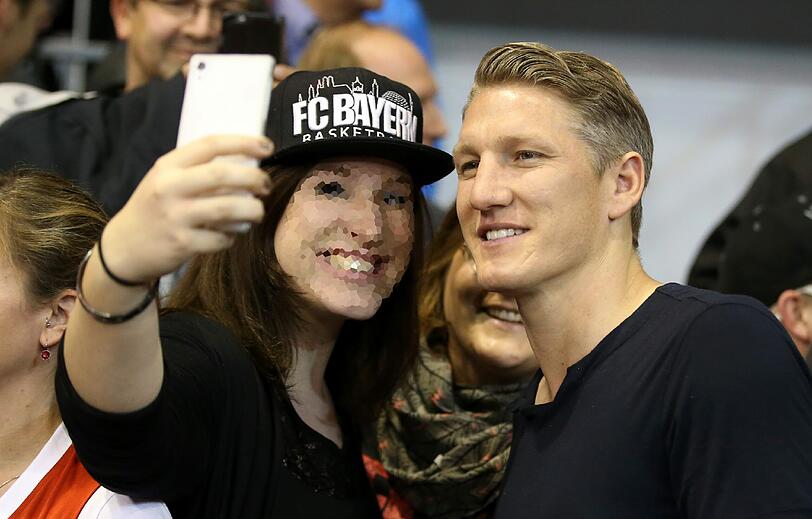 Es wurden auch einige Selfis mit Fans des Kickers geknipst.