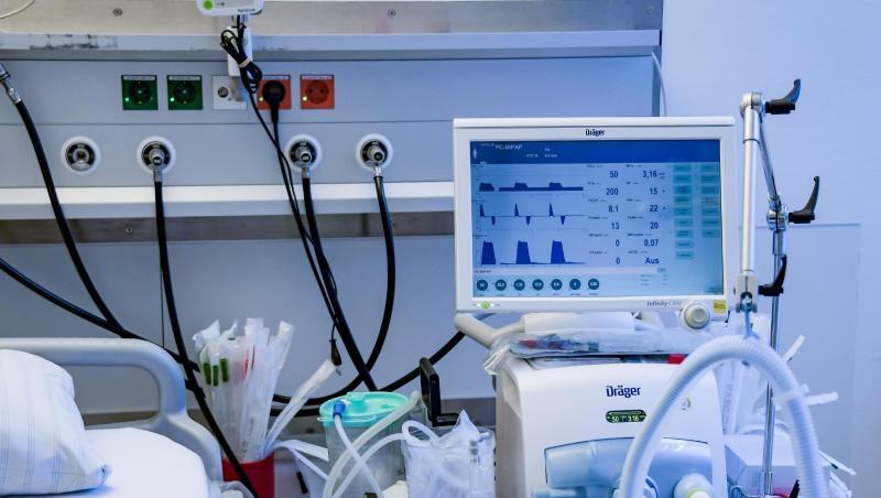 Ein Behandlungszimmer für Covid-Patienten im Universitätsklinikum Hamburg-Eppendorf.