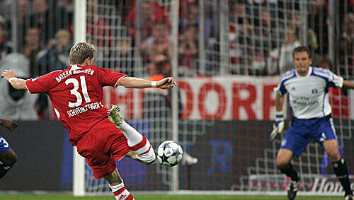 Eine Führungsrolle – auch beim FC Bayern – wäre Bastian Schweinsteiger durchaus angenehm. Eine Führungsrolle – auch beim FC Bayern – wäre Bastian Schweinsteiger durchaus angenehm.