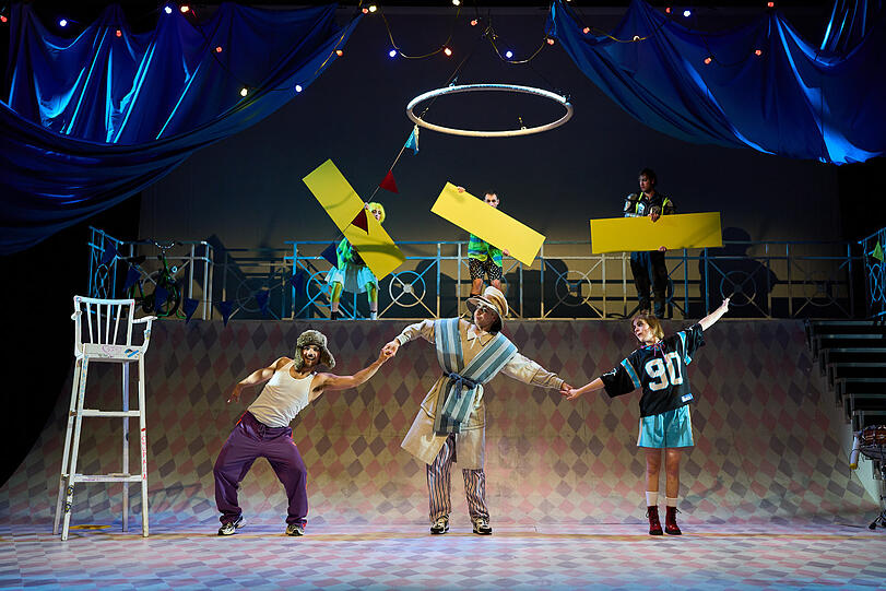 v.l.n.r. Janosch Fries, Lola Giwerzew, Finn Cosmo Faust, Michael Schr&ouml;der, Annelie Straub, Tom Gerhartz.