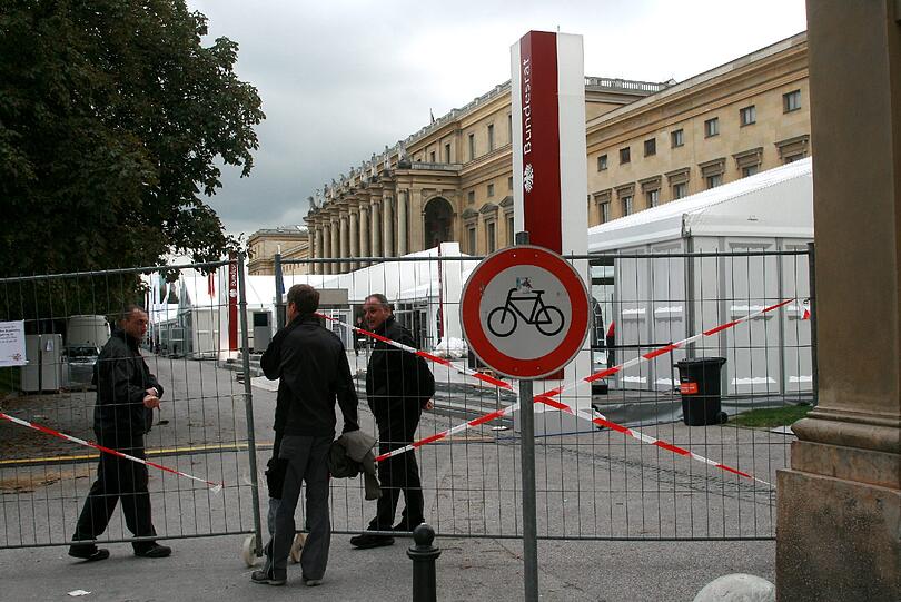 München bereitet sich für die große Feier zur Deutschen Einheit vor. Die Bilder