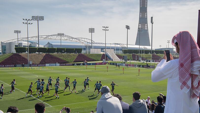 Der FC Bayern bereitete sich bereits in den vergangenen Jahren regelmäßig in Katar auf die Rückrunde vor. Der FC Bayern bereitete sich bereits in den vergangenen Jahren regelmäßig in Katar auf die Rückrunde vor.