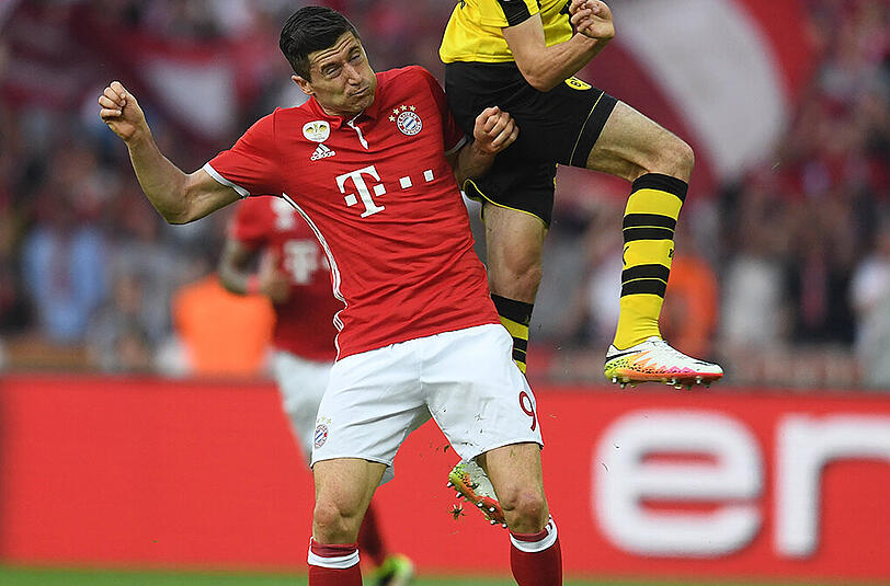 Robert Lewandowski, Note 3: Von Sokratis zu Boden gerissen (33.), das hätte auch Elfmeter geben können. Im 100. Pflichtspiel für die Bayern unglücklich: Vergab einige gute Chancen - verwandelte aber seinen Elfmeter souverän.