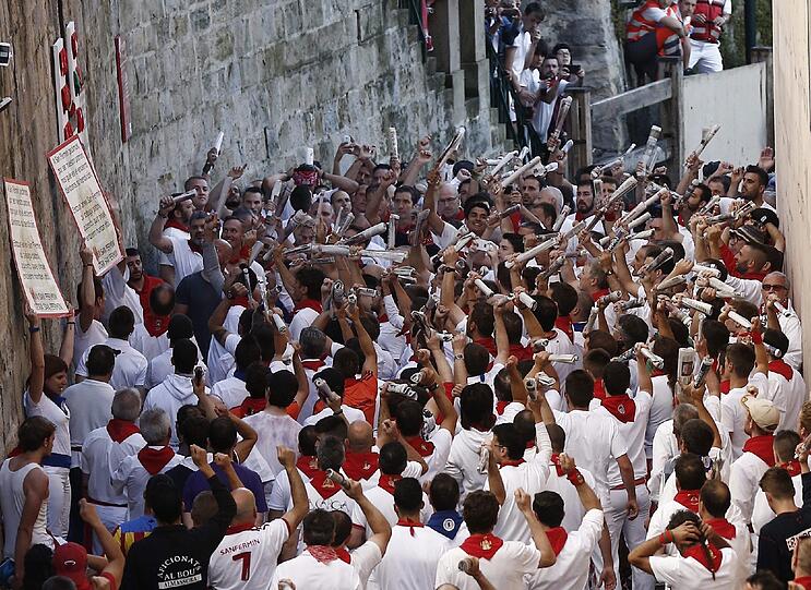 Die Bilder der Stierhatz in Pamplona zum Durchklicken.