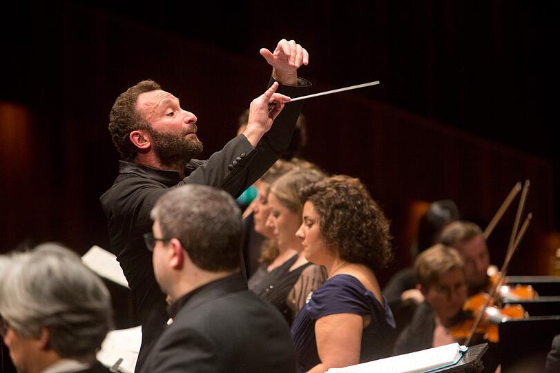 Kirill Petrenko bei der Aufführung von Mahlers Achter in Bregenz.