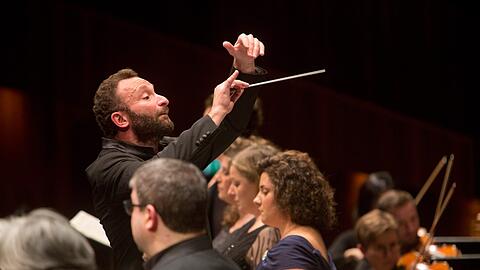 Kirill Petrenko bei der Aufführung von Mahlers Achter in Bregenz.