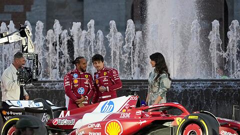 Lewis Hamilton will Ferrari zurück zum Titelruhm führen.