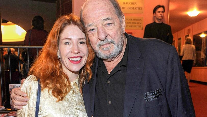 39 Jahre Altersunterschied: Ralph Siegel und Ehefrau Laura 39 Jahre Altersunterschied: Ralph Siegel und Ehefrau Laura