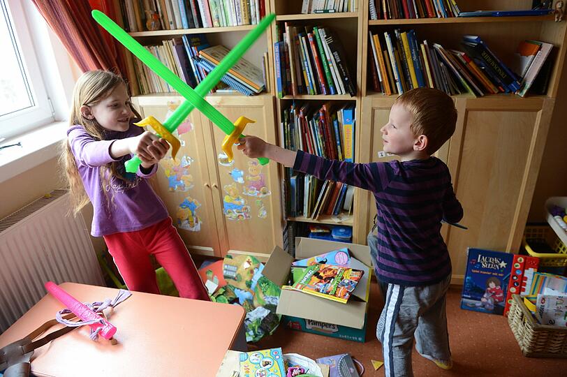 Forscher haben sich in einer Studie mit den Charakterunterschieden von Geschwistern beschäftigt.