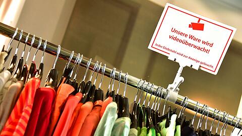 Der gr&ouml;&szlig;te Anteil der Ladendiebst&auml;hle entf&auml;llt der EHI-Studie zufolge auf die Kunden.