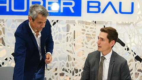 "Unter uns": Ringo (r.) ist beeindruckt, als Benedikt das Wohl der Firma über seinen Ehrgeiz stellt.