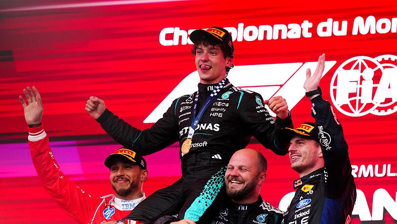 Die erfolgreichsten Formel-1-Piloten im Feld huldigen dem Teeanager.