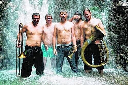 Die Chiemgauer Band LaBrassBanda.