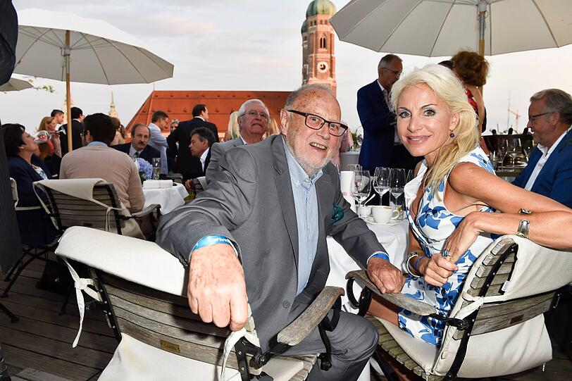 Joseph Vilsmaier mit Freundin Birgit Muth