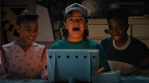 Priah Ferguson, Gaten Matarazzo und Caleb McLaughlin (v.l.n.r.) in der Netflix-Erfolgsserie "Stranger Things".