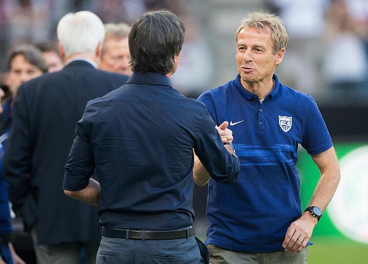 Joachim Löw und Jürgen Klinsmann verstehen sich bestens - auch wenn sie Konkurrenten sind.