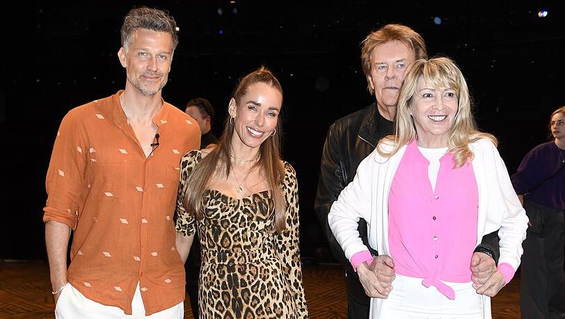 Starker Familienzusammenhalt: Wayne Carpendale (v.l.) mit Ehefrau Annemarie und Howard Carpendale mit Ehefrau Donnice.