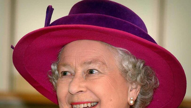 Ist die Queen knickert? Ist die Queen knickert?